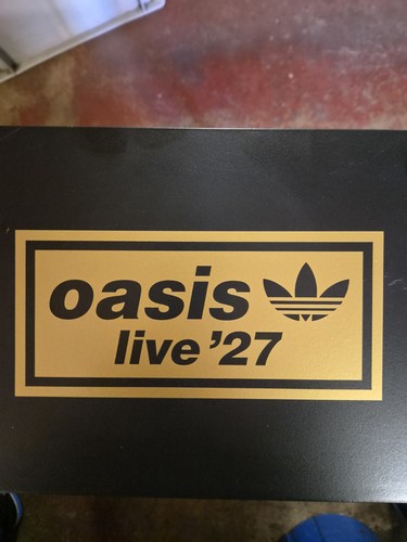 Oasis live car - live, '27